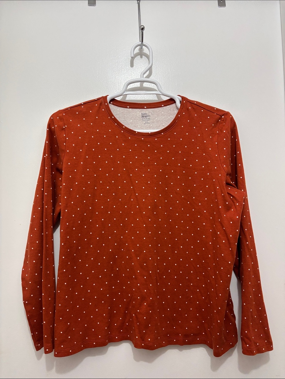 Kim Rogers Long-Sleeve Crewneck in Rust with White Dot Print XXL